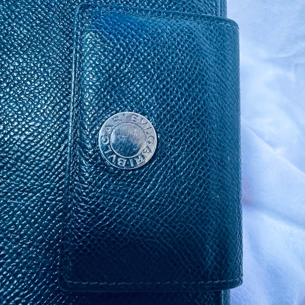 BVLGARI Black Organizer Wallet - Snap, 12 Card Slots, Excellent Condition - Picture 12 of 14